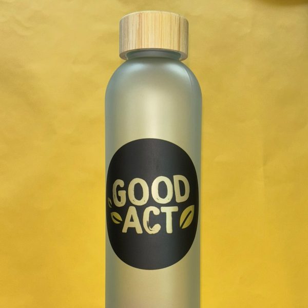 Exemple de marquage en sublimation sur une gourde en verre - Avec logo de Good Act