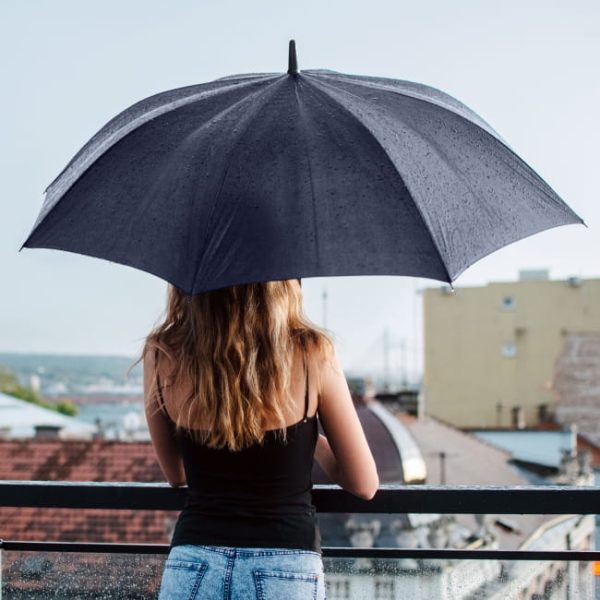 Parapluie de ville avec structure en fibre de verre