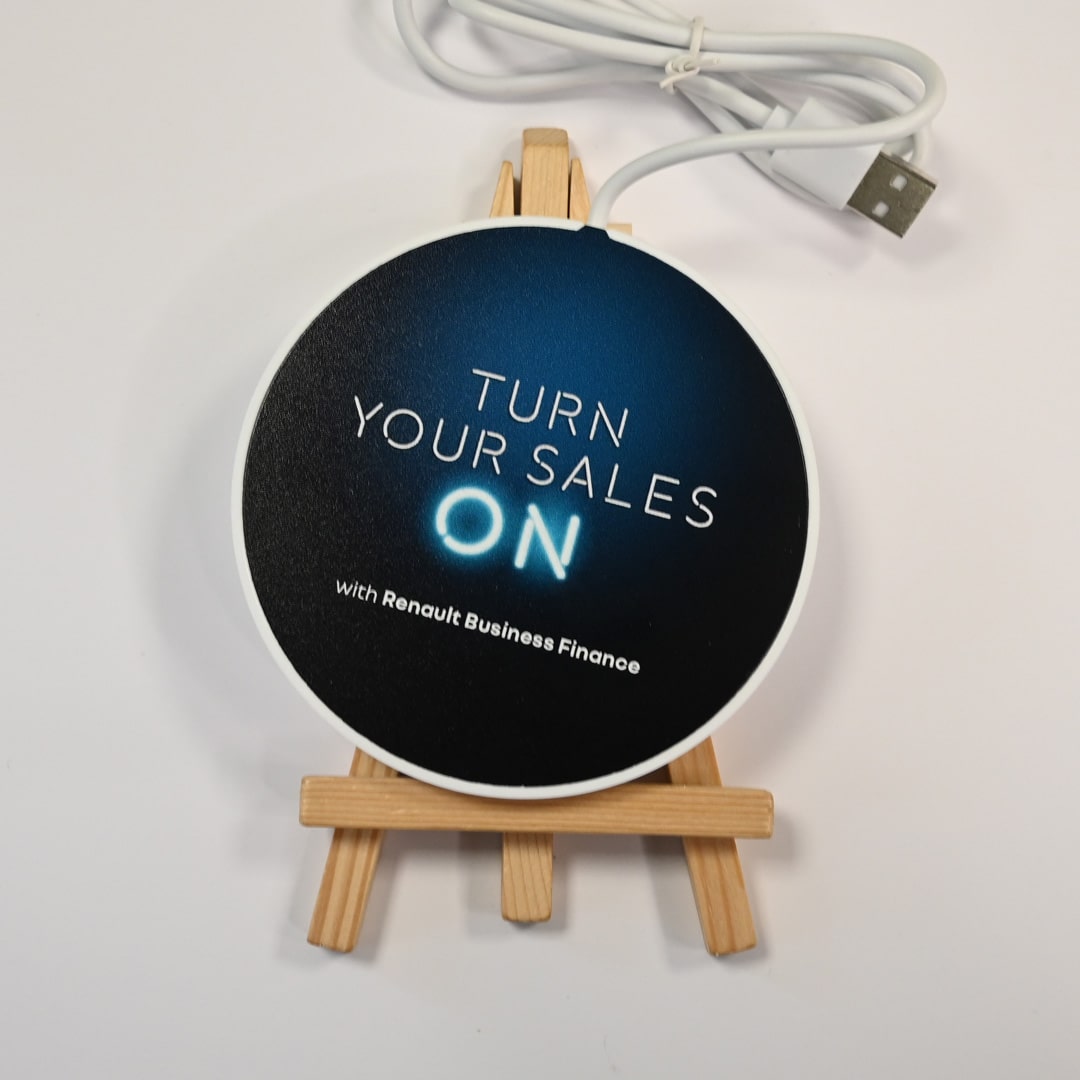 Station chargement sans fil personnalisable Made in France - Goodies High Tech