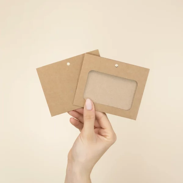 Porte badge A7 en carton FCS