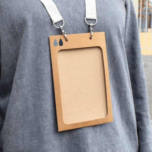 Porte-badge A6 personnalisé double perforation