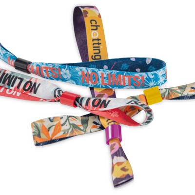 Bracelet de festival entièrement personnalisable