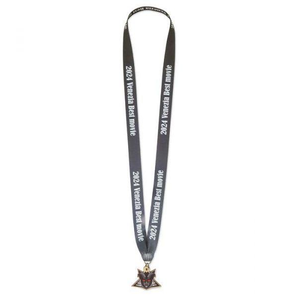 Médaille en bois de forme personnalisée