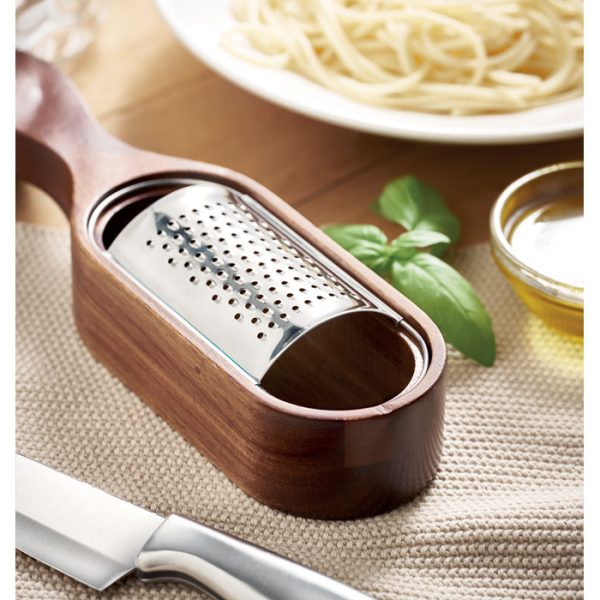 Râpe à fromage en bois d'acacia personnalisé